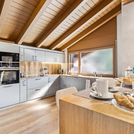 The Penthouse At Palm Springs - By Mrs Miggins Lejlighed Crans-Montana